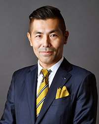 記事監修者 成田 健