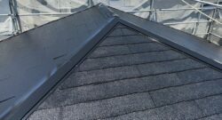 【横浜市】色あせた12年目のコロニアルを屋根塗装、塗膜が新しくなり防水性と機能性が向上しました｜屋根修理・外壁塗装の専門店（株）成田屋商店