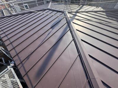 横浜市にてフクビ遮熱ルーフエアテックスを施工、屋根の遮熱対策に効果的｜屋根の修理専門店（株）成田屋商店