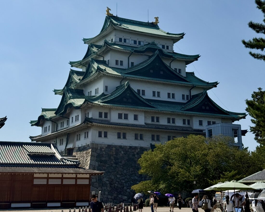 名古屋城の銅板屋根と金のシャチホコを屋根やさん目線で解説！｜屋根の修理専門店（株）成田屋商店