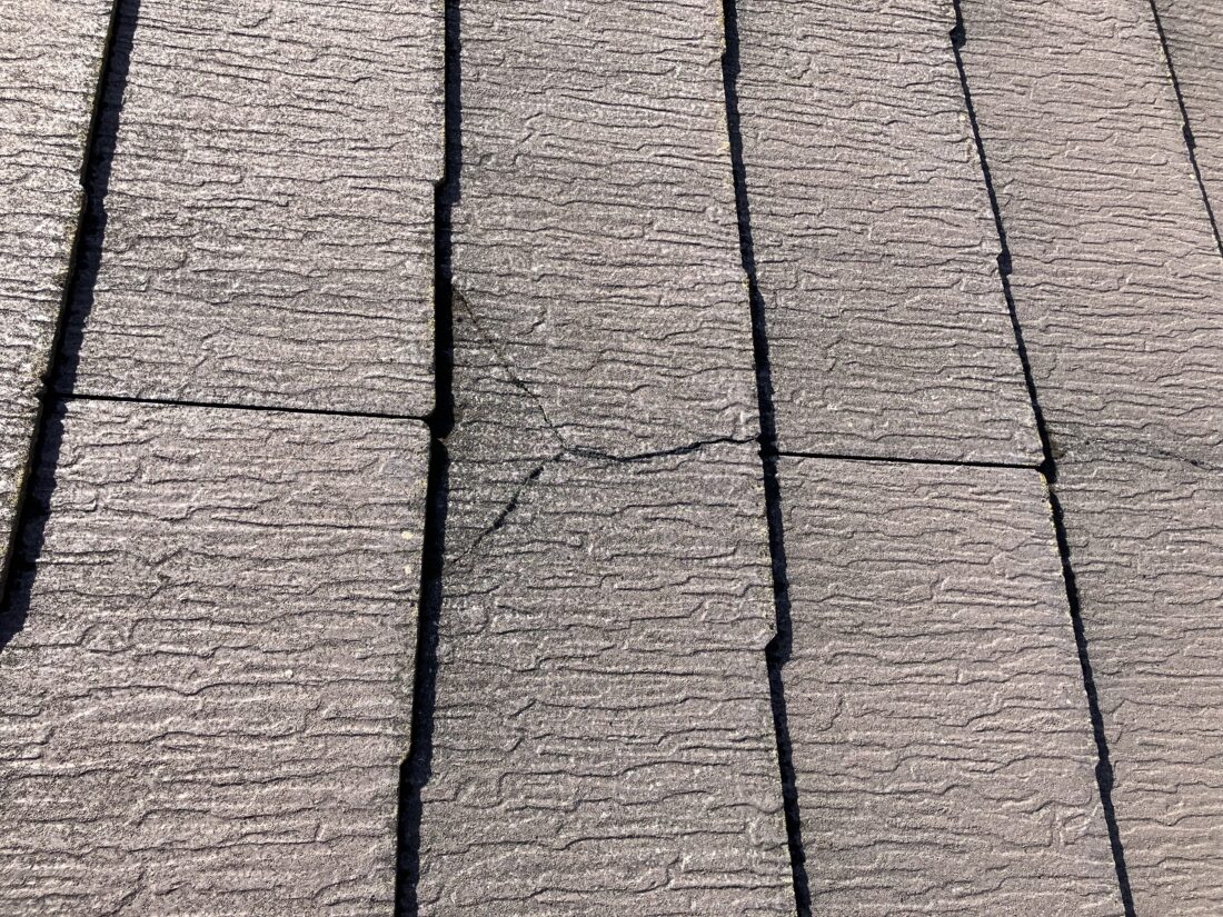 コロニアル ひび割れ