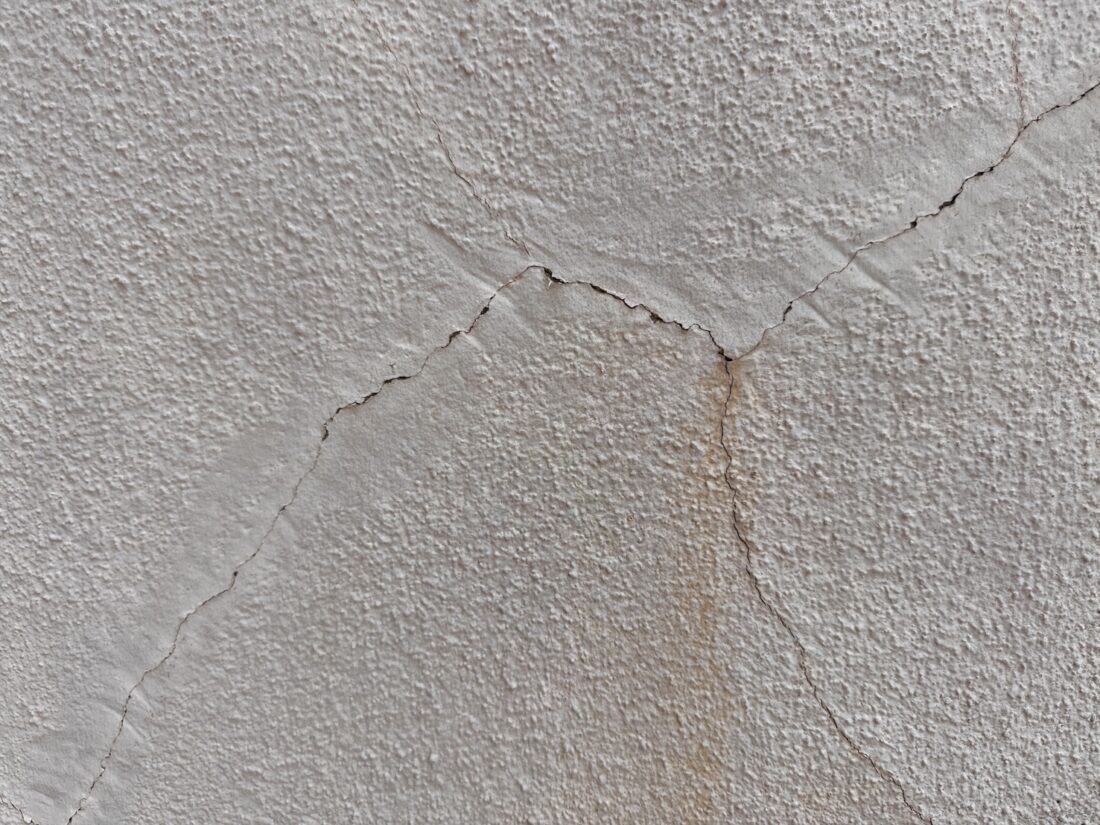 外壁 クラック